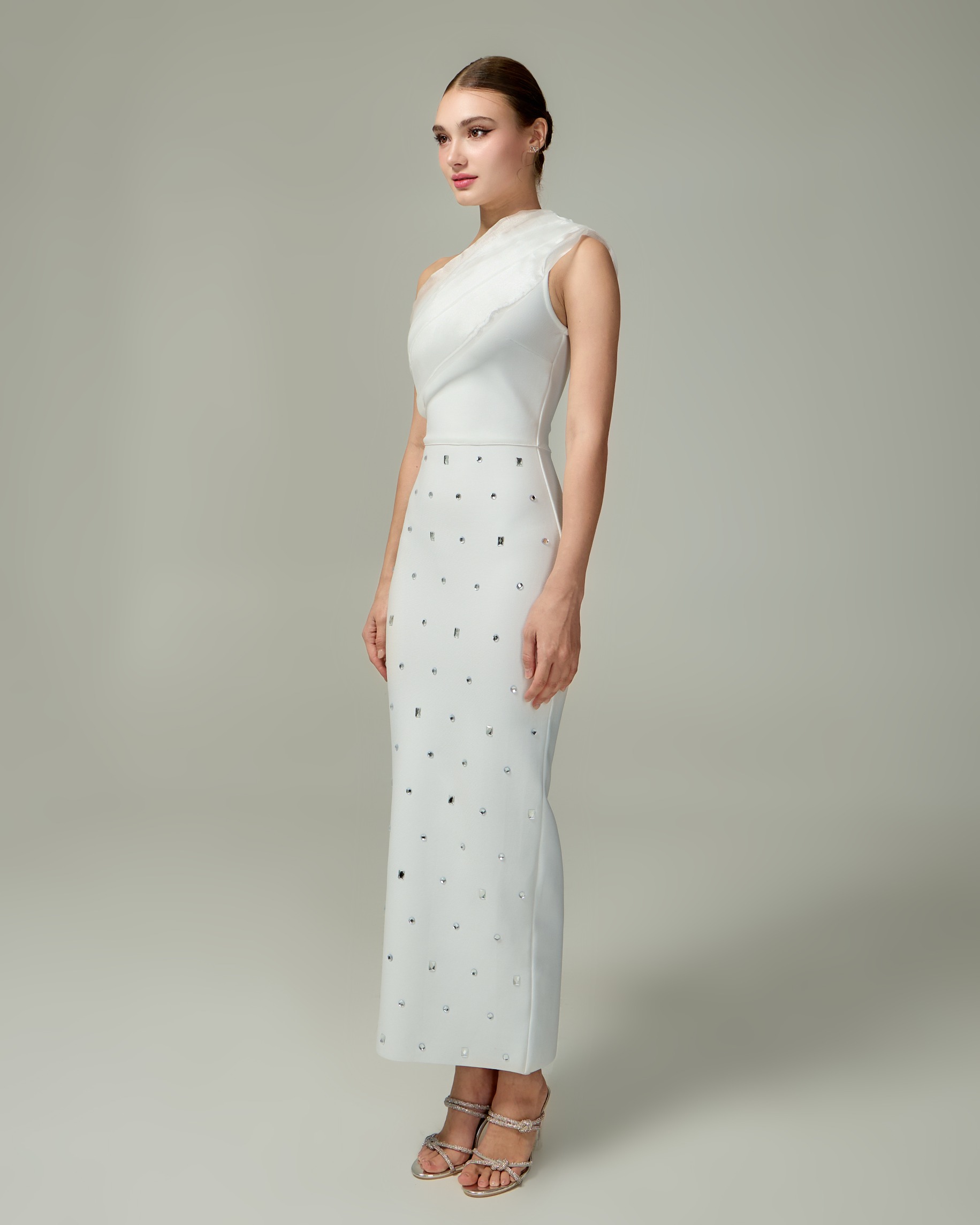 เดรสแฟชั่น เดรสเสื้อไหล่เดียว กระโปรงยาวทรงเข้ารูป