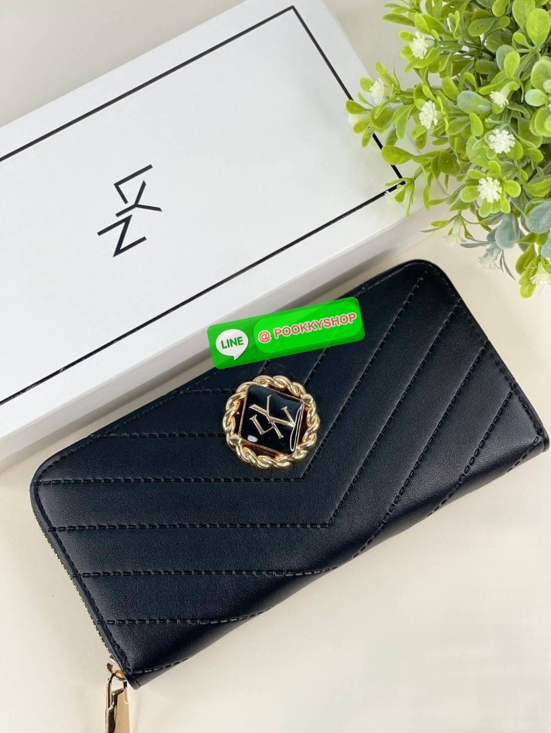 LYN แท้ Outlet กระเป๋าสตางค์ใบยาว เปิดปิดด้วยซิปรอบ