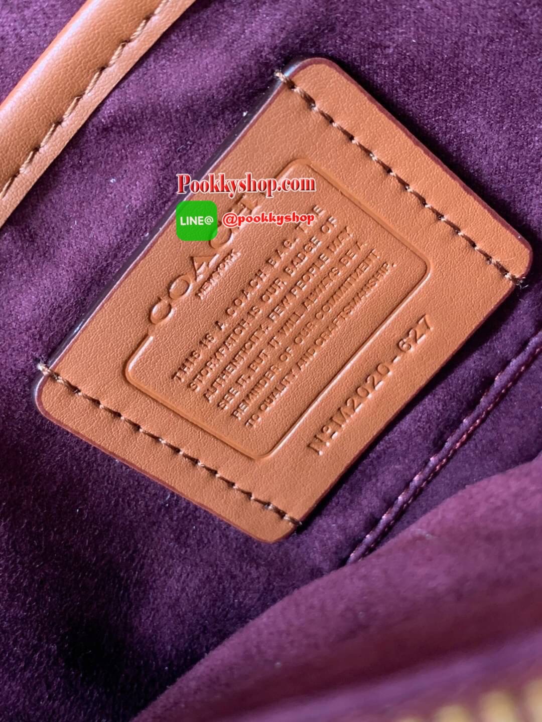 COACH TABBY FLORAL-EMBROIDERED SIGNATURE LEATHER SHOULDER BAG กระเป๋าคล้องไหล่ได้//สะพายข้างได้ หนังแท้นุ่มมากค่ะ จุดเด่นด้านหน้าเป็นรูปดอกไม้งานปักสวยงามมากๆค่ะ เปิดปิดกระเป๋าแบบแม่เหล็ก ภายในมี2ช่องใหญ่ ใส่กระเป๋าเงินใบยาวขนาดปกได้;ของจำเป็นสาวๆได้ครบเล