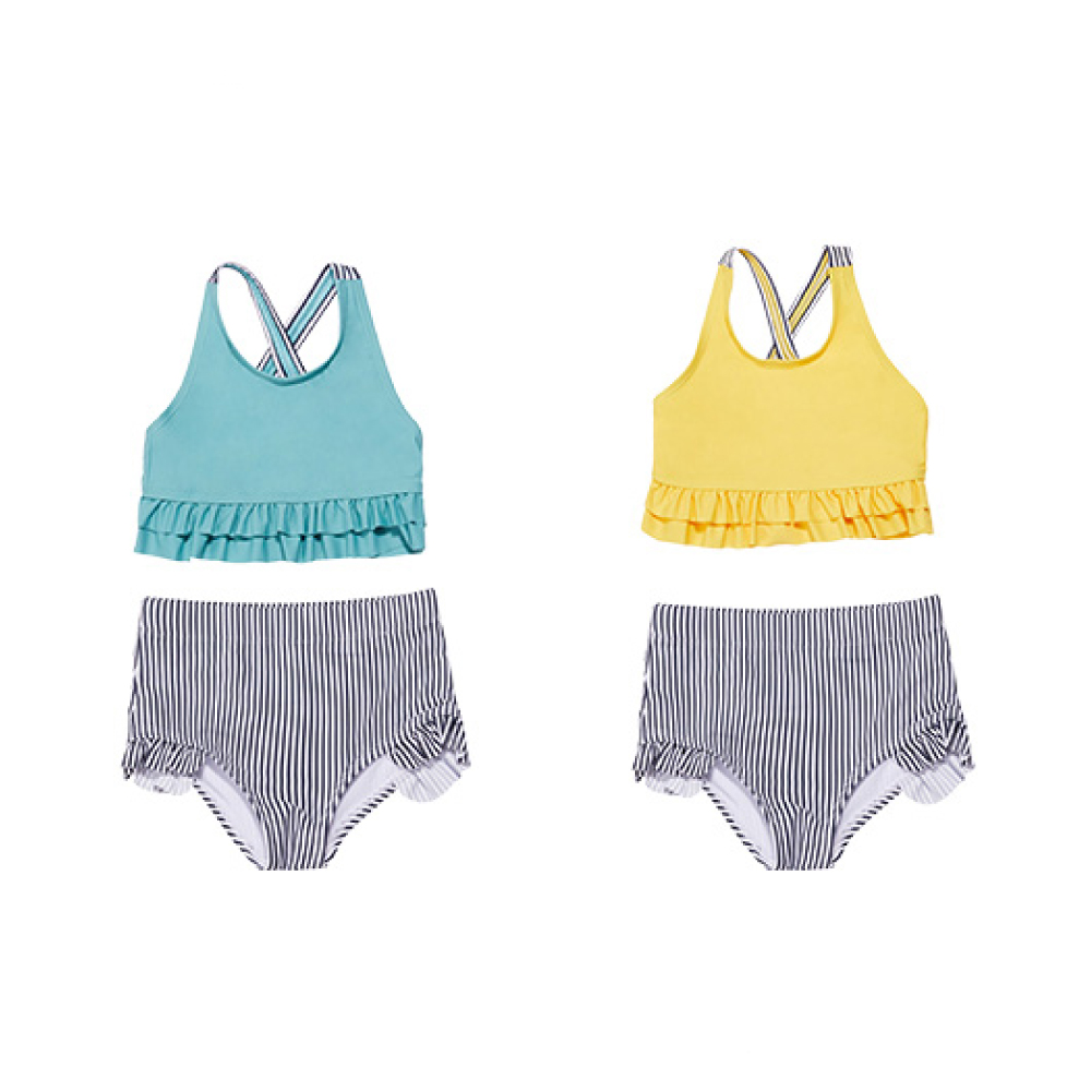 Kidsumplay Bikini set 2 pcs ( New ) ชุดบิกินี่ว่ายน้ำกัน UV สำหรับเด็ก
