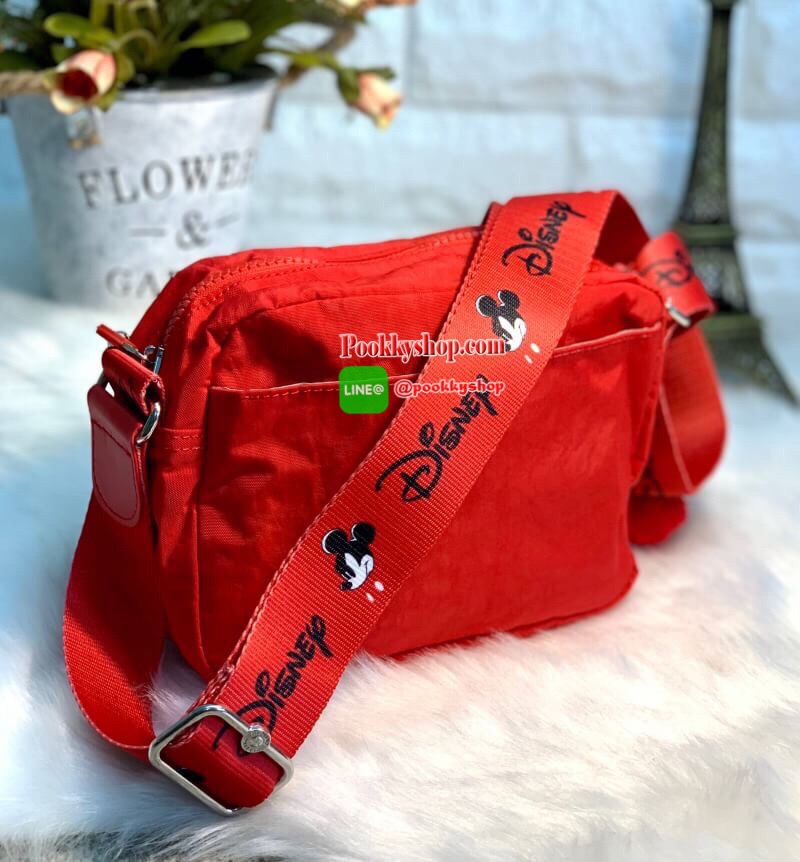 New arrival Kipling Mickey Plus Veni Crossbody Bag >>kipling factory oem HK ✔️1ในคอลเลคชั่น 90 ปี มิคกี้เม้าส์ ค่ะ ✔️พร้อมส่งที่ไทย ไม่ต้องรอพรี !! ✔️กระเป๋าสะพายครอสบอดี้ร์//สะพายข้าง ใบขนาดกำลังดี น่าใช้มากๆค่ะ ✔️แต่ละส