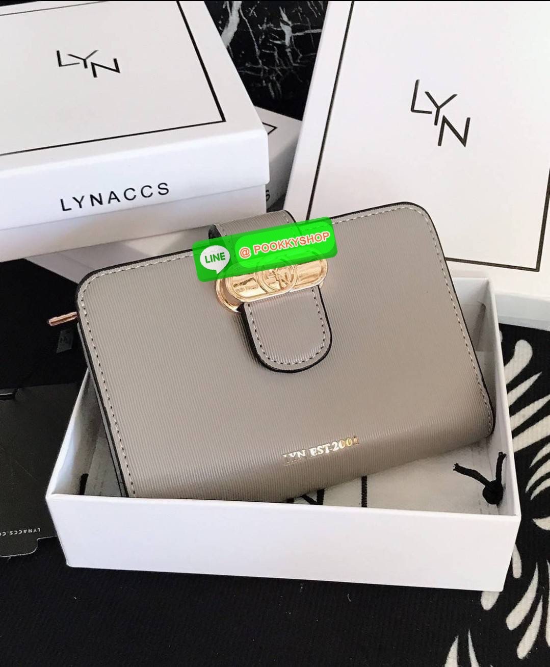 LYN แท้ Outlet กระเป๋าสตางค์ใบกลาง