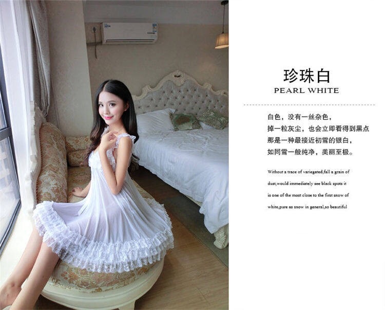 ชุดนอนเซ็กซี่ ชุดนอนซีทรู ชุดนอน สายเดี่ยว แต่งระบายเนื้อหรู สีขาวหรู ดุจเจ้าหญิง เนื้อผ้าเกรดไฮโซ แต่งระบาย ช่วงคอและระบายชาย สินค้า ญี่ปุ่นคะ +G-string เข้าชุด