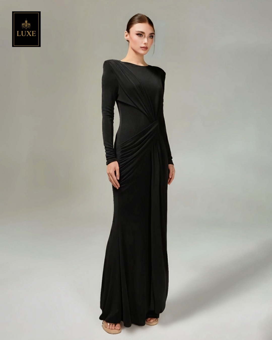 เดรสแฟชั่น แม็กซี่เดรสเสื้อคอกลมแขนยาว เสริมไหล่ กระโปรงยาวคลุมข้อเท้า