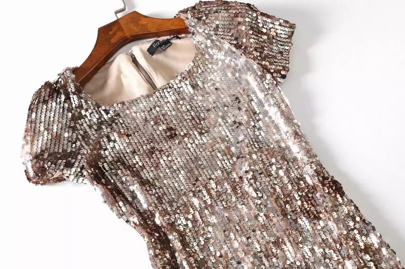 ชุดเดรส ชุดปักเลื่อมทอง Brand Forever แท้ งานสวย หรูหรามากคะ Size S/M/L