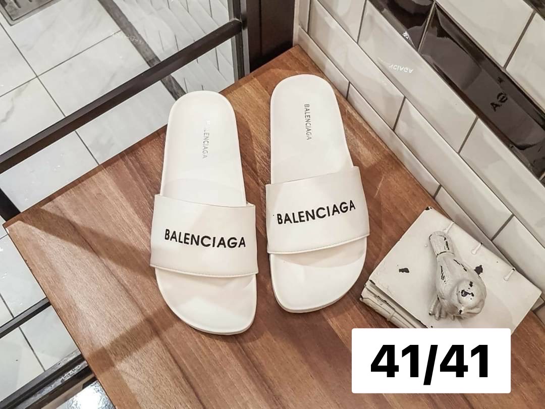 SALE ลดกระหน่ำเคลียร์สต๊อก 390 ส่งฟรี ems เลยจ้า สินค้าใหม่ไม่มีตำหนิ