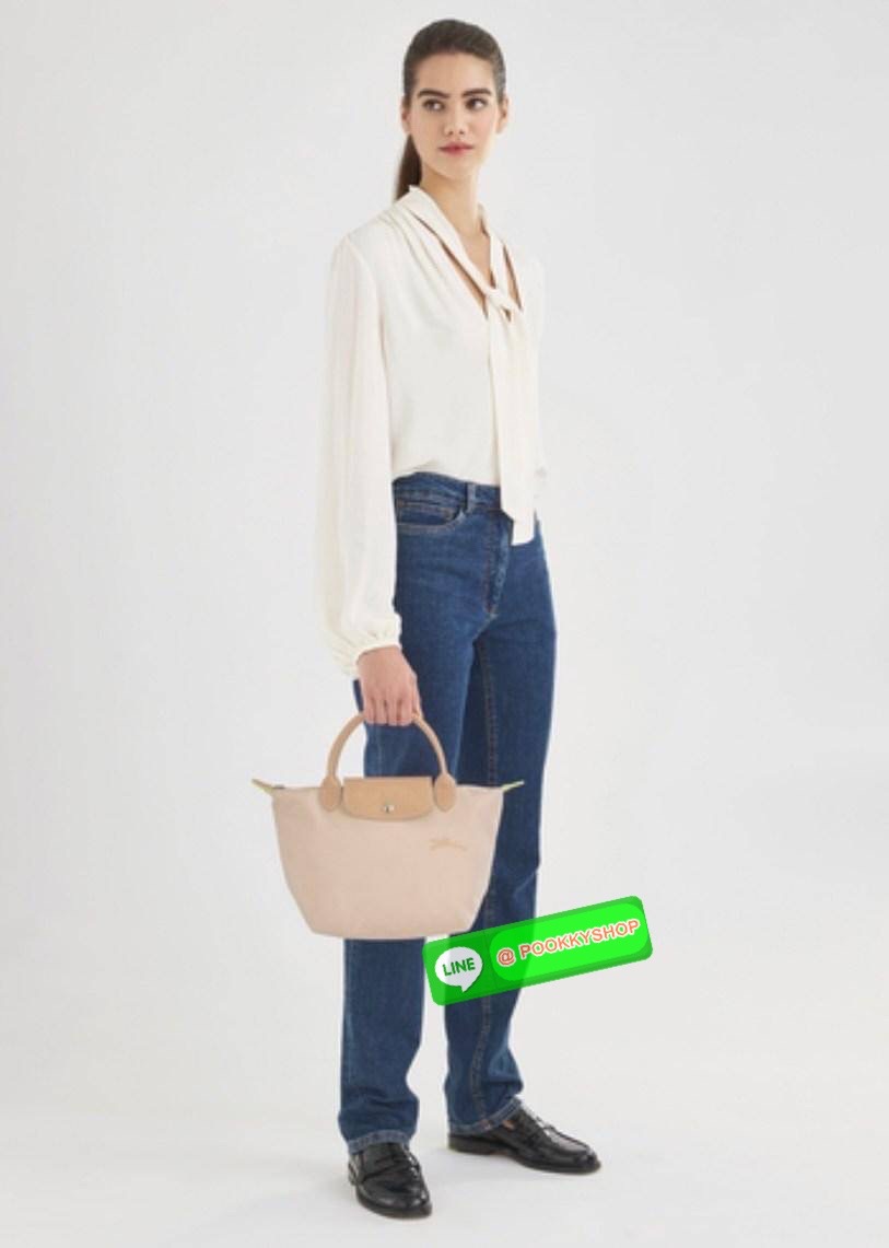 ðLongchamp LE PLIAGE GREEN Top handle bag S āļāļĢāļ°āđāļāđāļēāļāļ·āļāđāļāļāļīāđāļ§āđāļāļāļĩāđāļĄāļĩāļāđāļģāļŦāļāļąāļāđāļāļēāļāļĒāđāļēāļāđāļŦāļĨāļ·āļāđāļāļ·āđāļ āđāļāļāđāļāđāļāļāđāļ§āļĒāļĨāļēāļĒāđāļŠāđāļāļŠāļ°āļāļēāļāļāļēāđāļāļāļāļĨāļēāļŠāļŠāļīāļāđāļĨāļ°āļŠāļąāļĄāļāļąāļŠāļāļĩāđāđāļāđāļāļāļđāđāļŦāļāļīāļ āļāļĢāļ°āđāļāđāļēāđāļāļāļĩāđāļŠāļēāļĄāļēāļĢāļāļāļ·āļāļāđāļ§āļĒāļĄāļ·āļāļŦāļĢāļ·āļāļāļąāļāđāļāđāļāļŦāļāļąāļāļŠāļ·āļāļāļāļāđāļāļāđāļāđāđāļāļāļĢāļīāļāļāļēāļāđāļ§āļĒāļŦāļđāļāļąāļāļāļąāđāļāļŠāļāļāļāđāļēāļāđāļĨāļ°āļāļąāļ§āļĨāđāļāļāđāļ