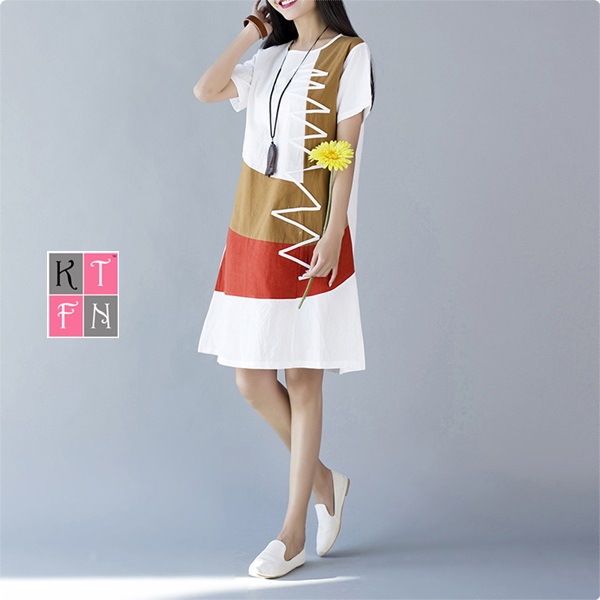 KTFN เดรสผ้าฝ้าย ทรงA ใส่หลวมๆสบายๆ ตัดแต่งลวดลาย สีขาว