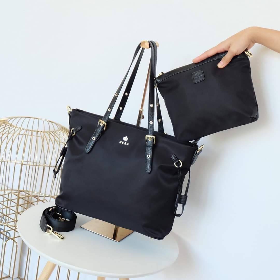 Must have เข้าใหม่ล่าสุดค่า KEEP ‘ Visa’ คอลเลคชั่นใหม่ เพิ่ม +++ ฟรีกระเป๋าลูก และ สายสะพายยาว ใครกำลังกระเป๋าทรงสวย Size L ที่หยิบมา ใช้ได้ในทุกๆวัน ต้องรุ่นนี้เลย แนะนำ สวยมากค่า อะไหล่สี Rose gold ka สวยมาก !!