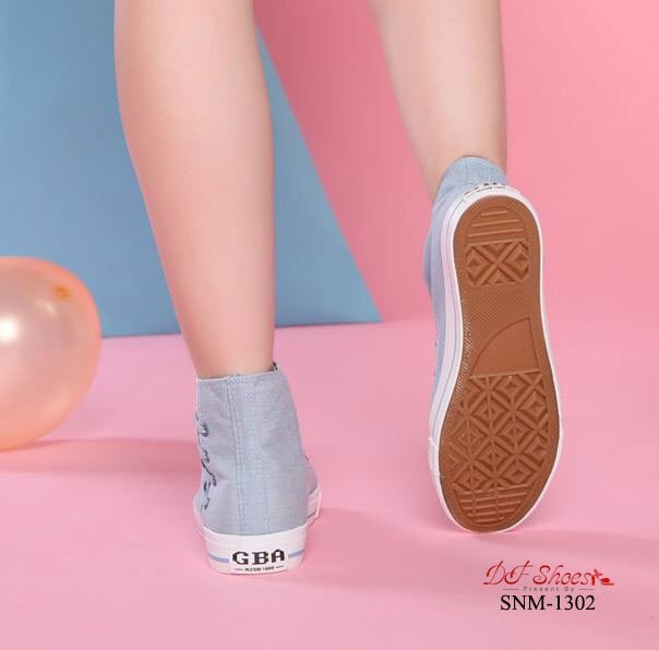 แบบใหม่พร้อมส่ง SNM-1302 รองเท้าผ้าใบแฟชั่นหุ้มข้อนำเข้า วินเทจสไตล์เกาหลี วัสดุผ้าแคนวาสอย่างดี คุณภาพดี แมทกับชุดง่าย ทรงสวยฮิตขนาดนี้ รีบจองกันนะคะสาวๆ