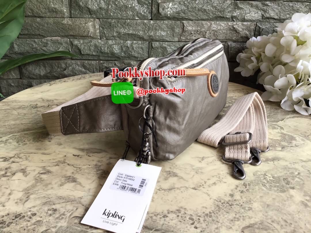 Kipling Yoku Medium Crossbody bag convertible to waistbag กระเป๋าคาดอกและสะพายข้าง คอลเลคชั่นใหม่ล่าสุดจาก Part of the Edgeland Plus วัสดุ100% polyester วัสดุกันน้ำ สีสันสไตล์วินเทจ ดูเป็นเอกลักษณ์ น้ำหนักเบา สะพายแล้วคล่องตัว ภายในกว้าง ใส่กระเป๋าเงินใบย