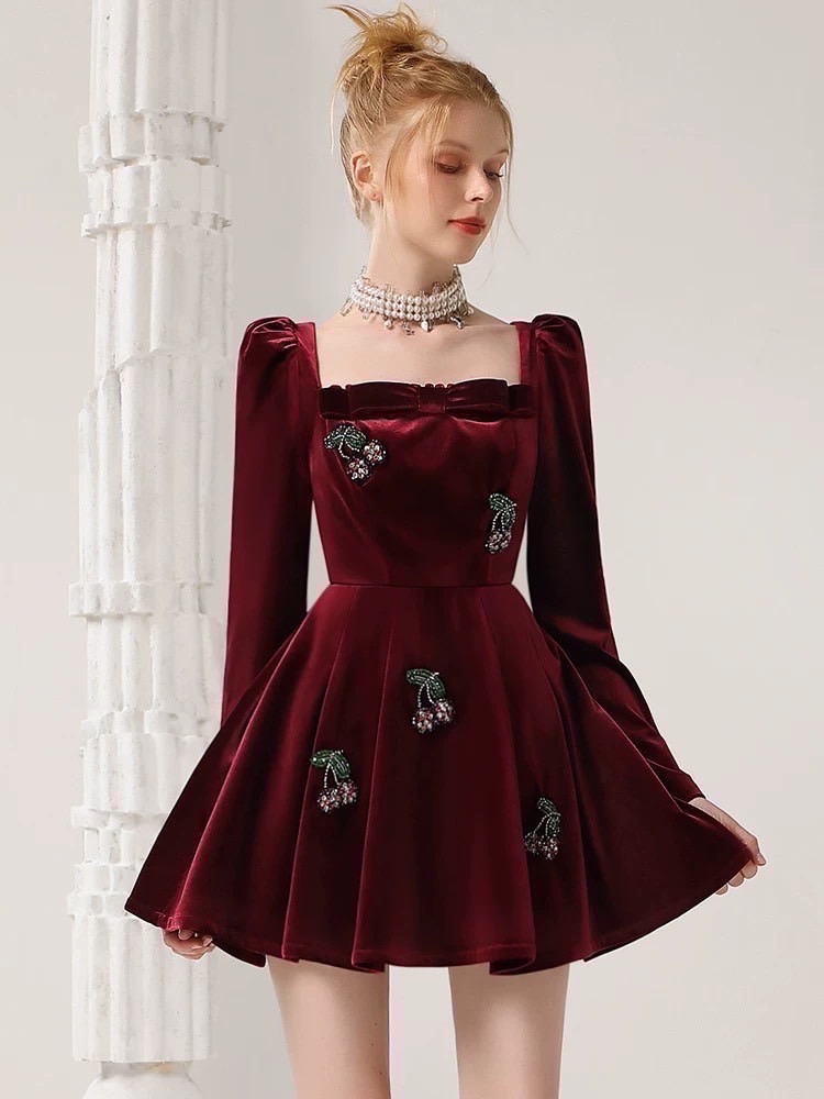 เดรสแฟชั่น มินิเดรสเนื้อผ้าสไตล์กำมะหยี่เนื้อดี นุ่มมากคะ สีสันสวยสดใส