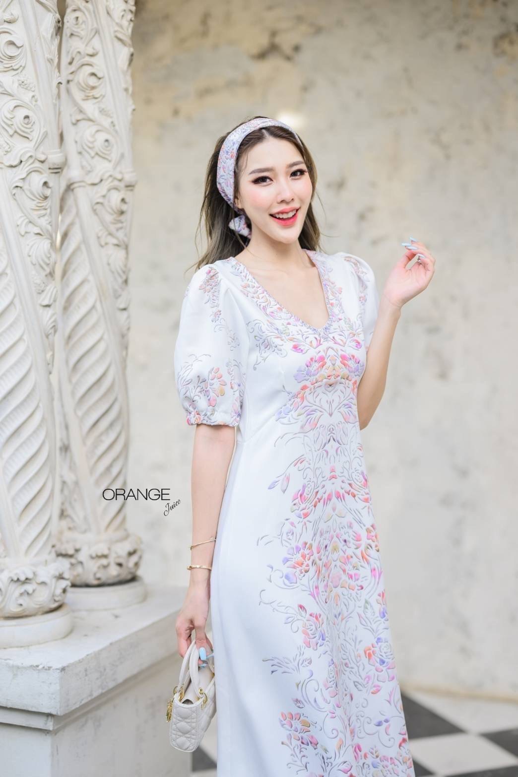 NEW ARRIVALS By Orange Juice Maxi เดรสยาวลูกไม้