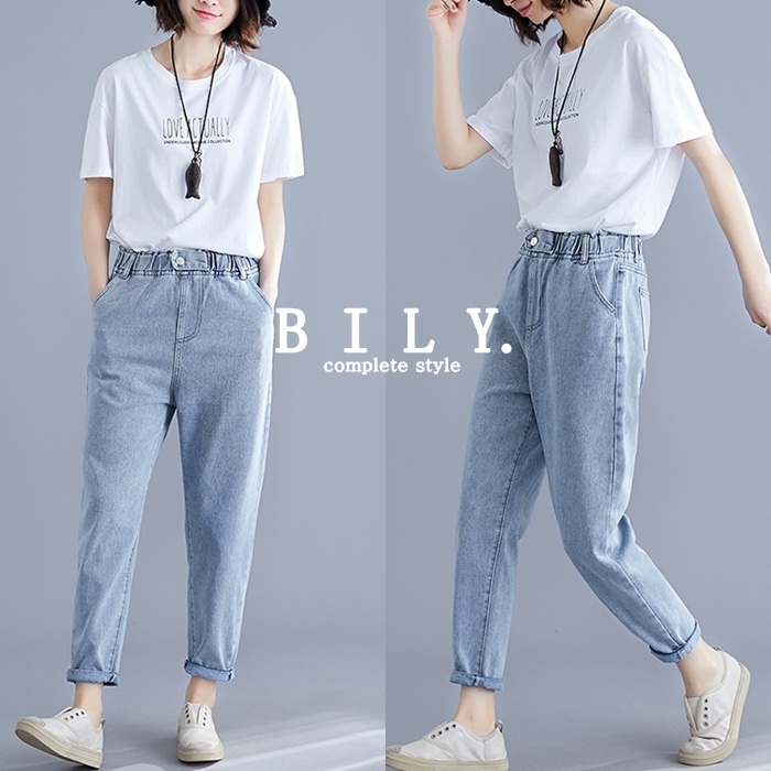 เข้าเพิ่มรอบ 2 !!! NEW ARRIVAL complete style by BILY กางเกงผ้ายีนส์เดนิมเนื้อนุ่มไม่แข็ง เอวยืดอย่างดี กางเกงดูคิ้วส์แต่งกระดุมหลอกด้านหน้า กระเป๋าข้าง กระเป๋าหลัง งานผ้าญี่ปุ่นนำเข้า ทรงสวยเท่ชิค งานน่ารัก ใส่สบายค่ะ
