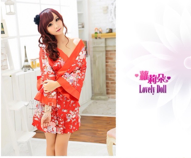 ชุดคอสเพลย์ แฟนซี ญี่ปุ่น กิโมโนสั้น กิโมโนประยุกต์ ผ้าไหมเทียมสีแดงสด ลายดอกซากุระ แต่งขลิบสีแดง กระโปรงแบบจีบรอบ พร้อมสายคาดและโบว์สำเร็จรูป สีแดงเซ็กซี่ เย้ายวน +G stringเข้าชุดคะญี่ปุ่น กิโมโนสั้นแบบ ชุดคลุมเซ็กซี่ ลายดอกสีเขียวอ่อนอมฟ้า สีหวานมากๆคะ