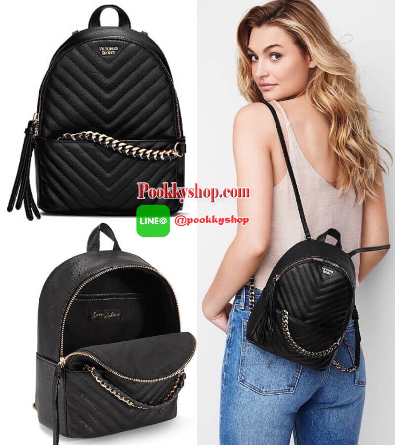 พร้อมส่งรุ่นใหม่ NEW ARRIVAL! VITORIA’S SECRET MINI BACKPACK กระเป๋าเป้ขนาดมินิรุ่นใหม่ล่าสุดวัสดุหนังแกะสังเคราะห์เดินเส้นลายริ้วสวยดูมีดีเทลเปิดปิดด้วยซิปรอบสะดวกใช้ ด้านหน้ามี1ช่องซิปประดับโลโก้แบรนด์อะไหล่ทองภายในกว้างมีโลโก้และช่องซิป น้ำหนักเบา หูจั