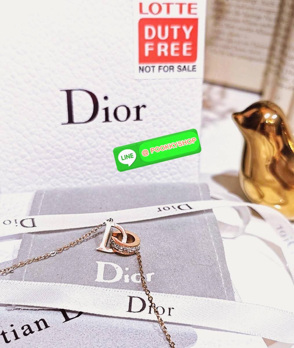 ✴️พร้อมส่งความสวย! ไอเท็มหายาก! ห้ามพลาดค่ะ!✴️ “DIOR” D LUNE NECKLACE VIP GIFT WITH PURCHASE ORIGINAL PACKAGE (GWP) ของกำนัลสุดเลอค่าจากการแลกคะแนนสะสมสำหรับ DIOR VIP Membership! หายากชวนสะสมดีไซน์เรียบหรูคลาสสิคไอเท็มแบบนี้นานๆจะหลุดมาให้ช้