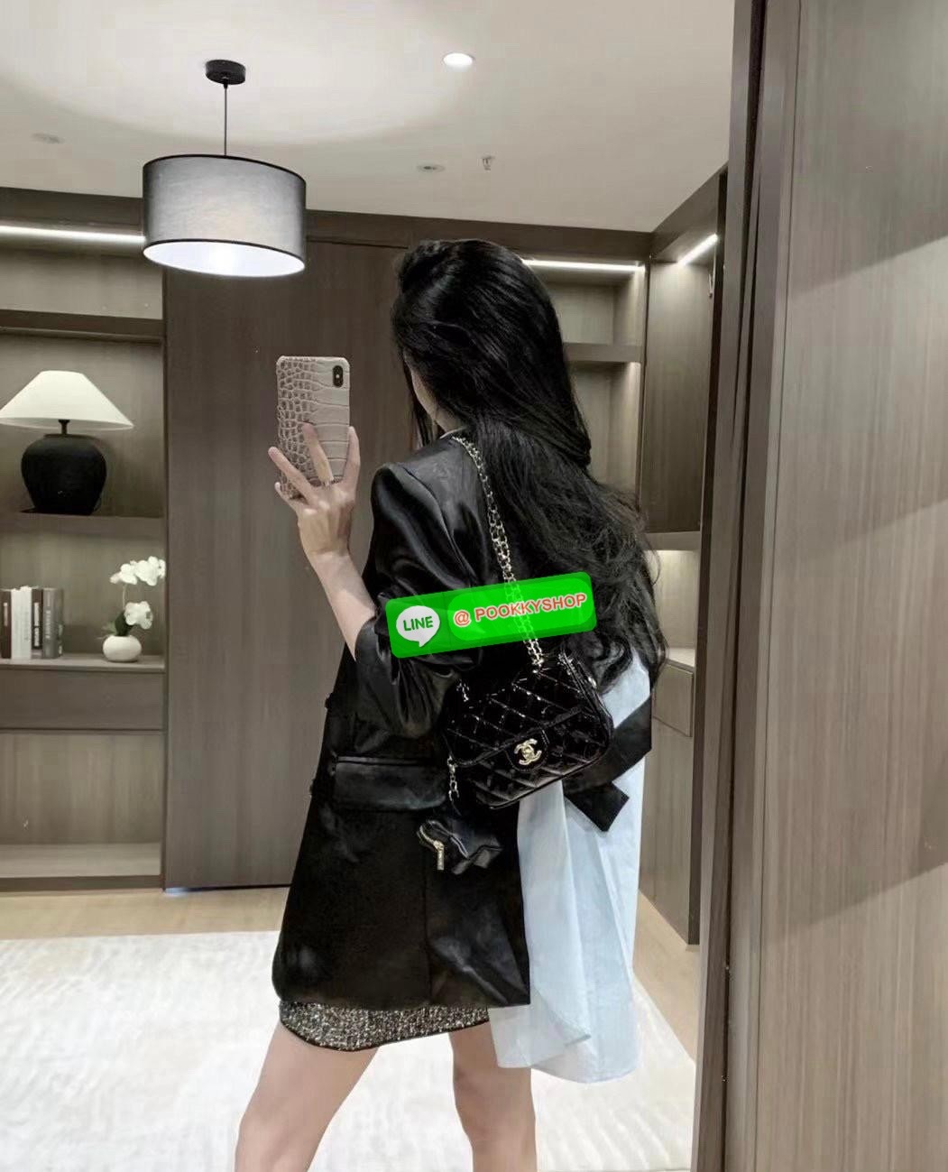 NEW ARRIVAL! สุดหรู สุดคลาสสิค ยอมใจใก้กับความสวยของน้องงค่าา ✈️สะพายต่างประเทศไปชิลๆเลยค่าา CHANEL VIP MAKE UP WITH BAG STARS