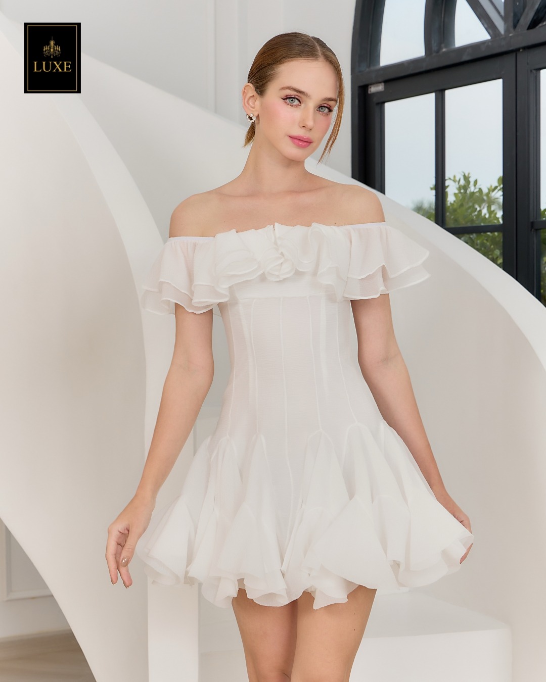 เดรสแฟชั่น เดรสกระโปรงสั้น เสื้อคอกว้าง ใส่เปิดไหล่ได้