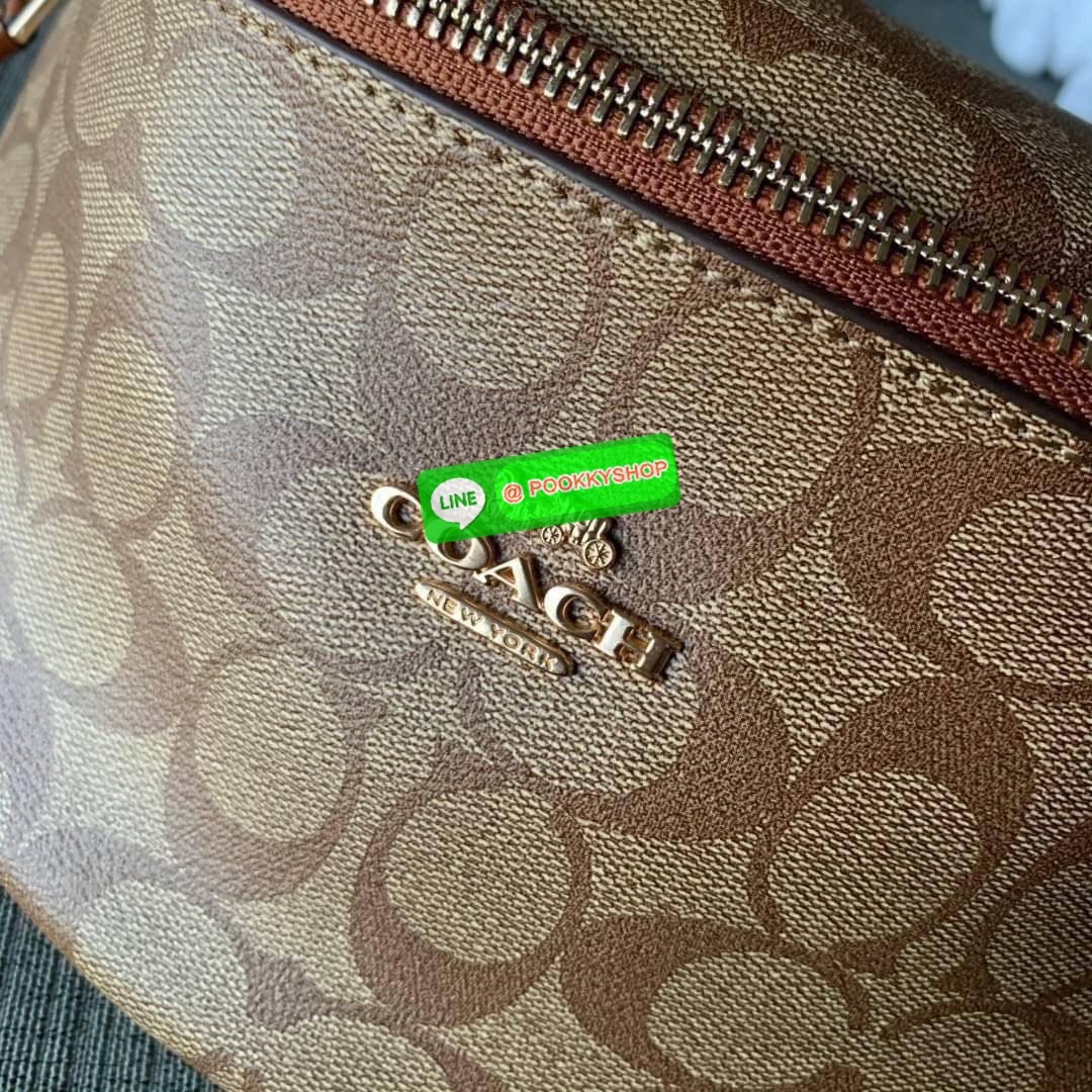 COACH F48740 BELT BAG IN SIGNATURE CANVAS กระเป๋าคาดอกทรง Unisex ทรงโดมรุ่นยอดฮิตไม่มีตกเทรน สวยเท่ทุกสี วัสดุหนังแคนวาสเคลือบคุณภาพดีตัดหนังแท้ ทนทาน ใช้งานง่าย ภายในเป็นช่องโล่ง ใส่ของได้เยอะ หยิบจับได้สะดวก ใช้ได้ทั้งชายและหญิง ใบจริงสวยไม่ผิดหวังคะ