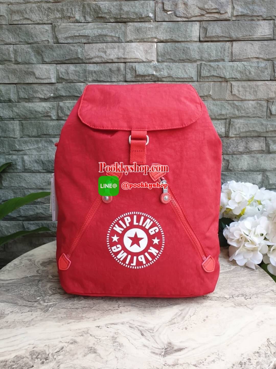 New Arrival Mochila Kipling Fundamental Active Tan Bl-Unico รุ่น K01374 Update แฟชั่นอย่างไม่สิ้นสุดด้วยกระเป๋าสะพาย จากแบรนด์ KIPLING มาพร้อมกับดีไซน์เก๋ สวยงาม โดเด่นเป็นเอกลักษณ์เฉพาะตัว ขนาดกำลังดี ผลิตจากวัสดุ Polyamide คุณภาพดี กันน้ำ แข็งแรง ทนทานต