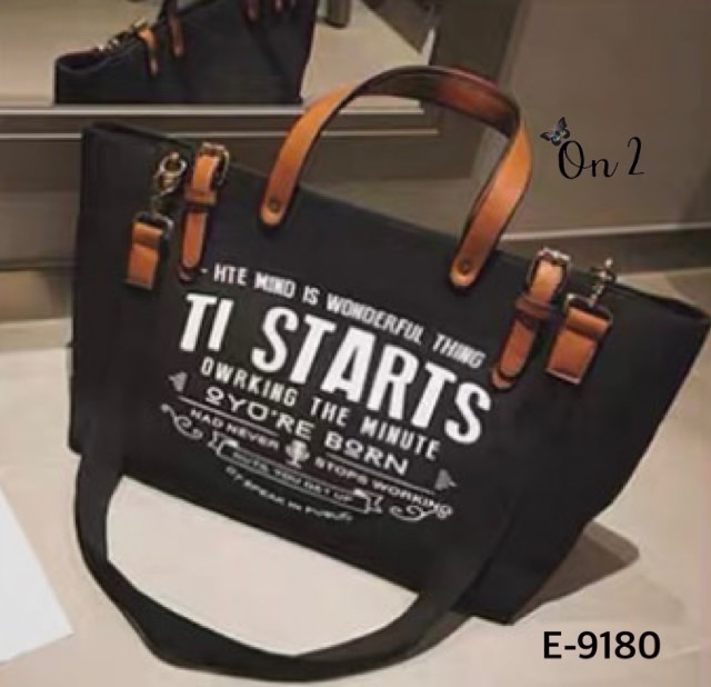 กระเป๋าสะพาย Shopping มาใหม่ หน้าพิมพ์ตัวอักษรภาษาอังกฤษ สายถือแต่งหนัง มาพร้อมสายสะพายยาว