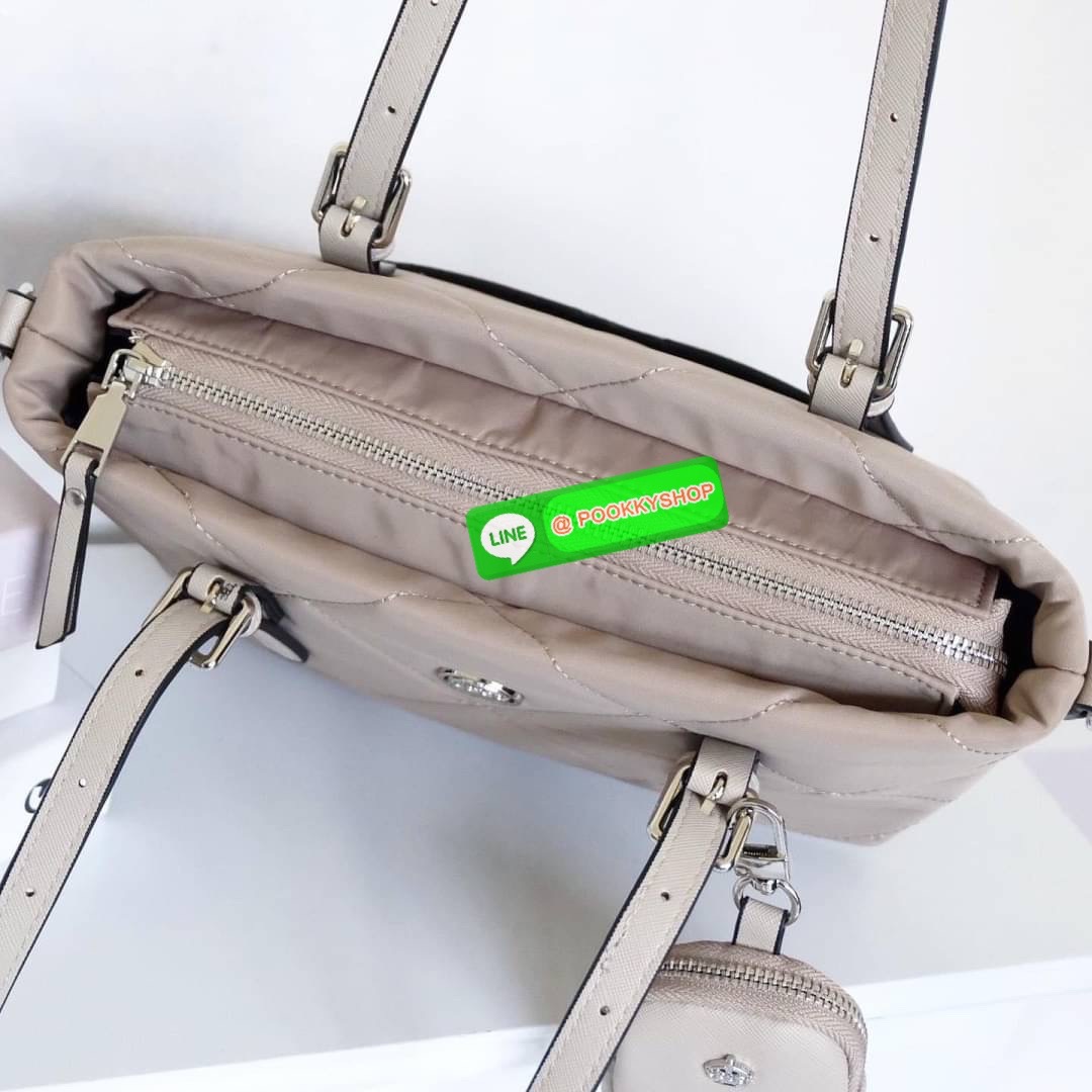 👑รุ่นขายดีล่าสุด กระเป๋า รุ่น COZY ทรง 𝗦𝗛𝗢𝗣𝗣𝗜𝗡𝗚 𝗕𝗔𝗚 size M (กลาง) ที่ผลิตจากวัสดุ Signature ของทางแบรนด์ 𝗡𝗬𝗟𝗢𝗡 𝗡