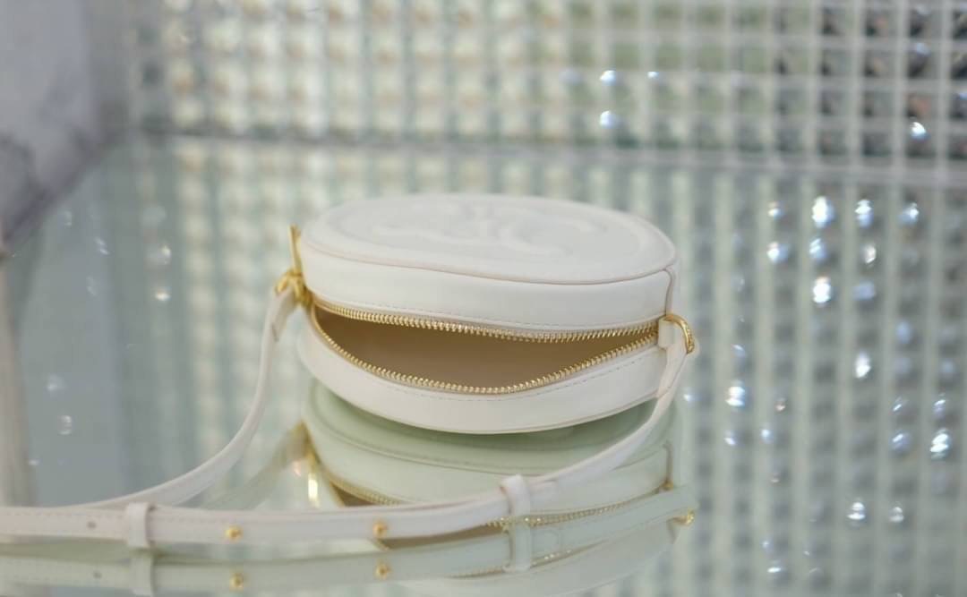 (Megaphone) มาอีกรอบละจร้าาา 💥ซีรีน ชนช๊อป สุดปังอลังการงานสวยงานดีหนังเลิศ โลโก้หนานูนหาที่ติไม่ได้ ได้งานไปแล้วต้องกรี๊ดๆๆ