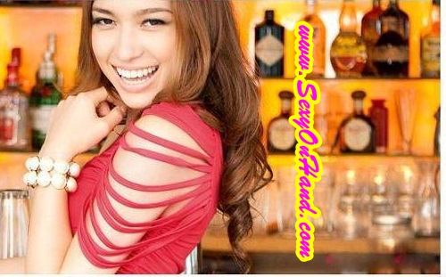 ชุดเดรสสั้น เดรสปาร์ตี้ เดรสออกงาน กลางคืน เดรสบ่าเฉียง แต่งไหล่ สีแดง เนื้อผ้ายืดเข้ารูป สวยเปรี่้ยว มากๆคะ เนื้อผ้าสวมใส่สบาย คะ+G-string