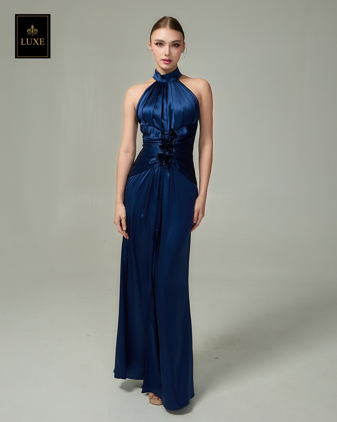 เดรสแฟชั่น แม็กซี่เดรสเสื้อคอกลมแขนกุด กระโปรงผ่าหน้าขา