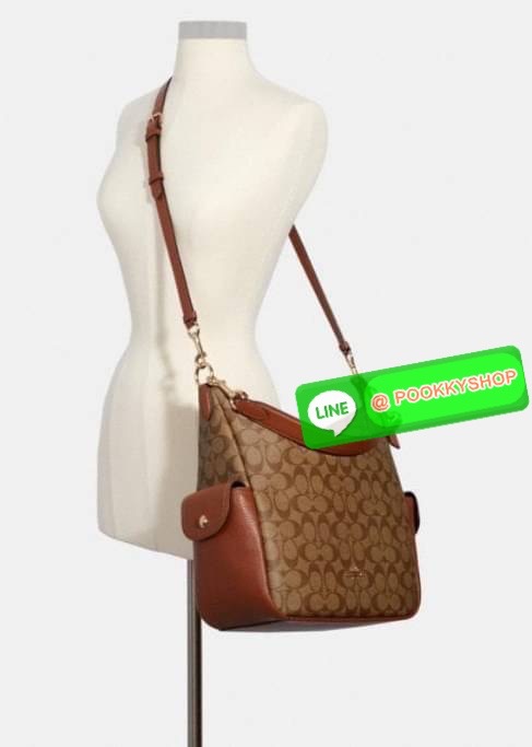 COACH PENNIE SHOULDER BAG ((C1523)) พร้อมส่ง! ✔️กระเป๋าหิ้ว//คล้องไหล่//สะพายข้างได้ สุดคุ้ม! ✔️ใบใหญ่ ทรงสวยใส่ของได้จุมาก หนังแท้ หนังนิ่ม สัมผัสแล้วหลงรักแน่นอนค่ะ ✔️ปากกระเป๋ากว้าง ล้วงหยิบของสะดวกมากๆ ภายในกระเป๋าโล่งกว้าง สัมภาร