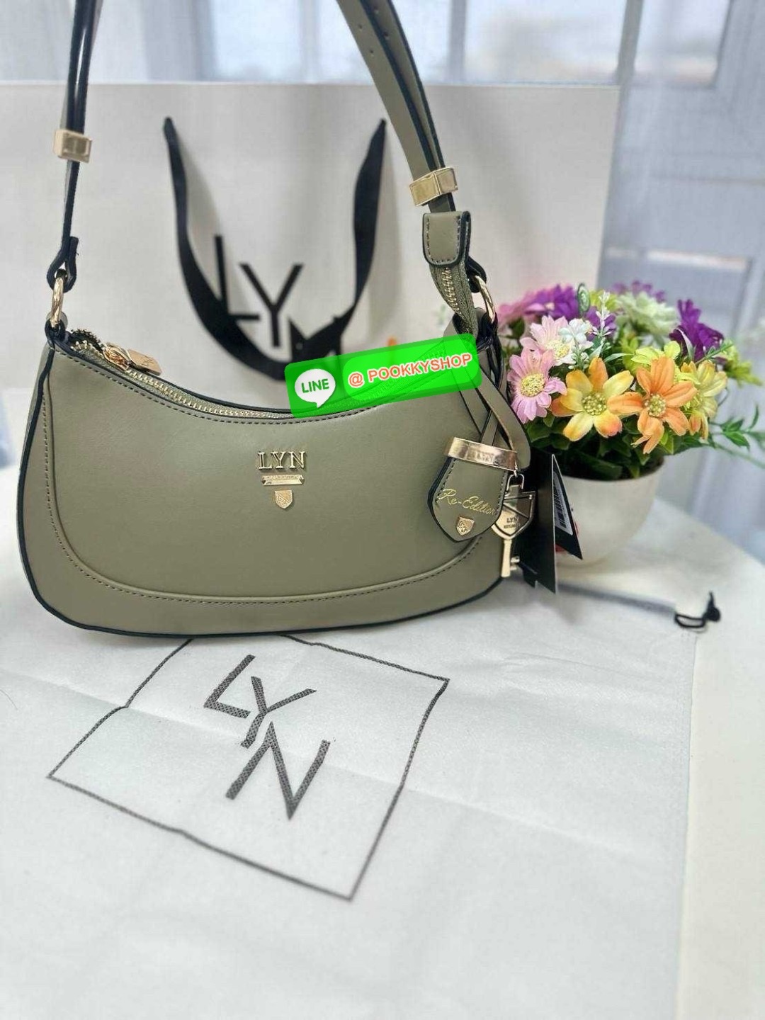 💝กระเป๋าลิน Lyn คล้องไหล่ได้ สะพายข้างได้