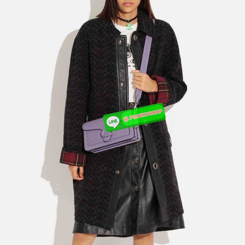 COACH CH735 TABBY SHOULDER BAG 26 🔆 Details ดีไซน์ใหม่ปี 2023 กับกระเป๋าสะพายไหล่สุดฮอต วินเทจย้อนยุค สวยคมชัด คลาสสิคใช้ได้ทุกลุค เปิด-ปิดด้วยแม่เหล็กในตัว รับรองแน่นหนา ด้านหลังมีช่องแยก ภายในเป็นช่องโล่ง ขนาดกำลังสวย มีสายสะพายมาให้ถึง 2 แบบ สา