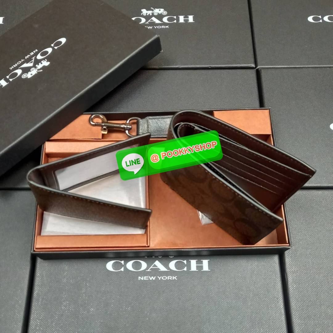 NEW IN💥>>มีกันหรือยัง ใช้แล้วหล่อมากน้า😎//>>COACH 3-IN-1 WALLET WITH VARSITY STRIPE WITH KEY FOB LIMITED BOX (COACH F24649)🍁กระเป๋าสตางค์ มี ID ใบลูก สำหรับใส่บัตรแยก มีพวงกุญแจ ใช้แล้วดูหล่อสุดๆ🔸️**จะใช้เอง หรื