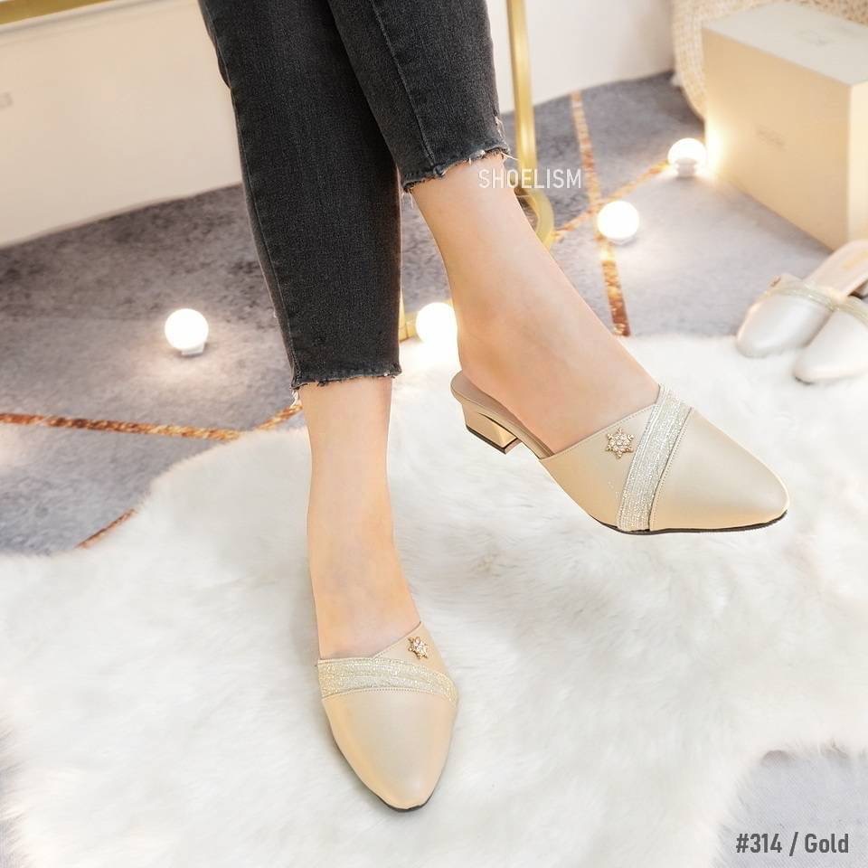 เข้าใหม่ละมุนมากค่า รองเท้าคัชชูเปิดส้น ดีไซน์ เรียบหรู จะงานทางการ ออกงานไหนๆก็ปัง อีกรุ่นที่ต้องรีบเก็บกันเลย