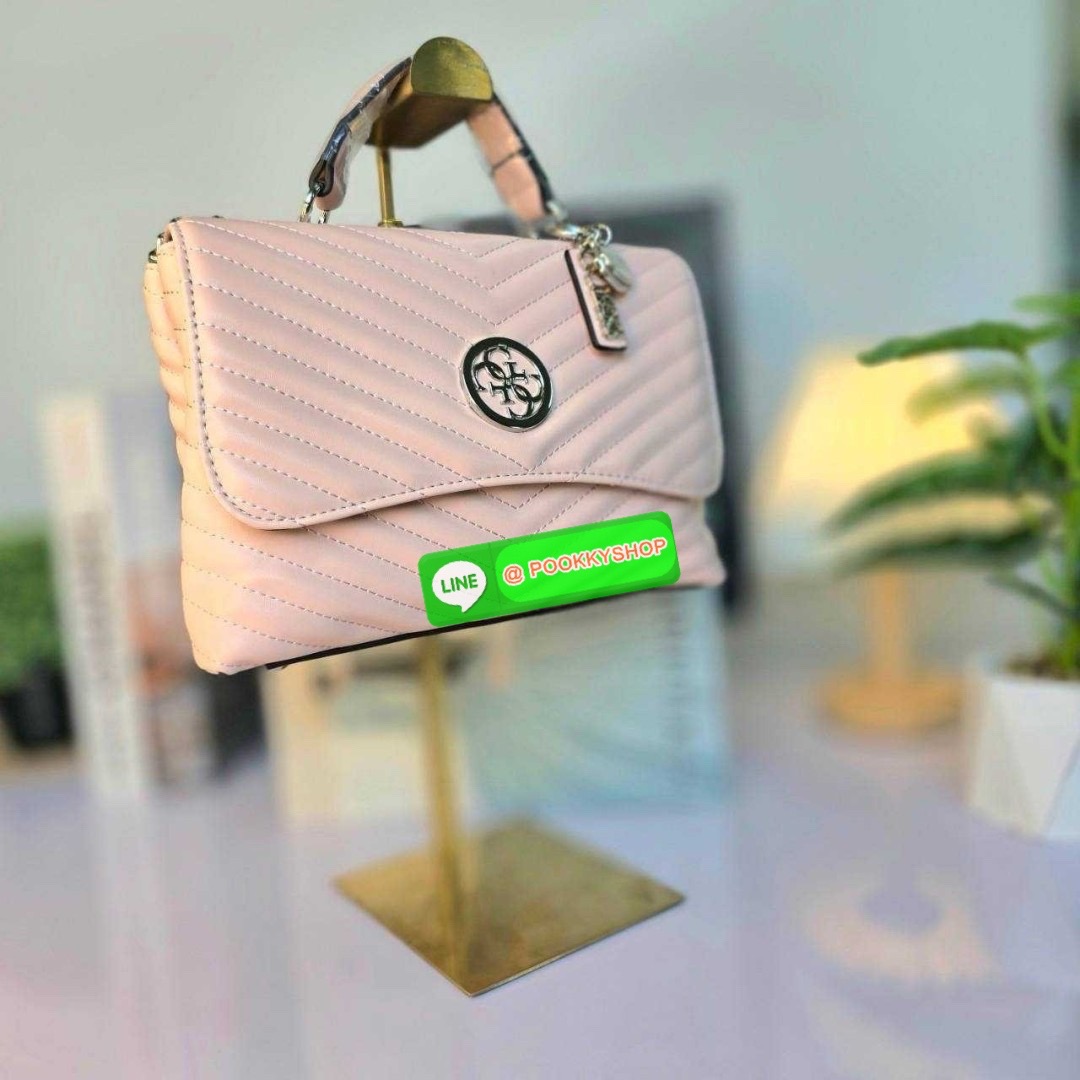 กระเป๋าเกรส Guess สะพายได้ ถือได้