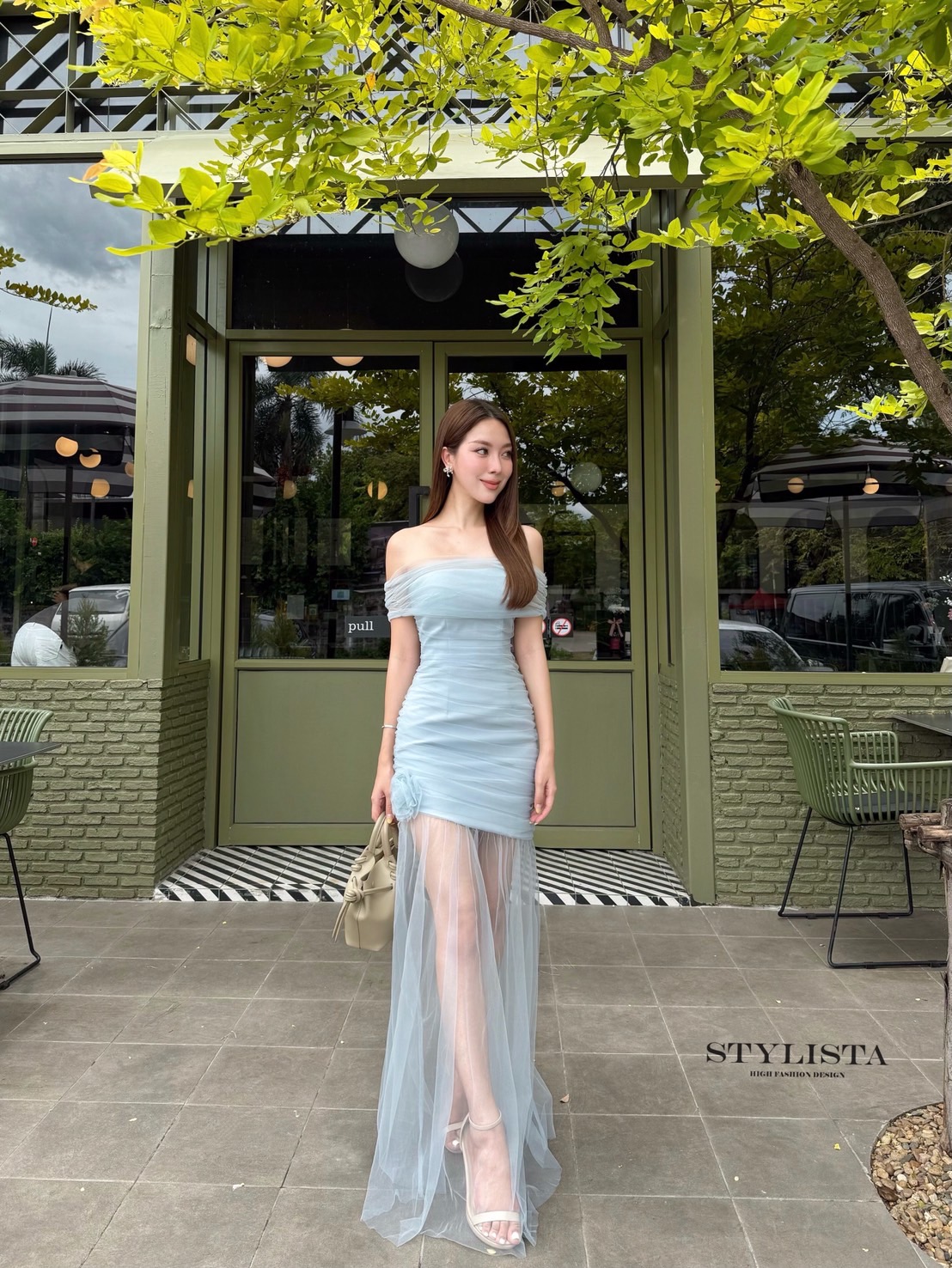 เดรสแฟชั่น เดรสใส่สวยดูดี ต้องมีติดตู้ไว้เลย แพลตเทินดีงาม ใส่สวยเปะสุดๆ