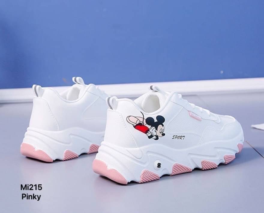 พร้อมส่ง Mi215 รอบ 2 ครบไซส์ ผ้าใบมิกกี้เมาส์ Mi215 งานนำเข้าแบบสวย งานดีมาก แบรนด์ suprem เพิ่มแบรนด์ Mickey ที่สาวๆชื่นชอบมาอีก แบรนด์หนักๆ ในราคาเบามากกก ผลิตจาก pu เกรดดีที่สุด ด้านในบุนิ่ม พื้นนิ่มมาก แต่งสีสวยเด่น ใส่เล่น หรือใส่วิ่งได้ ใส่กับชุดไหน