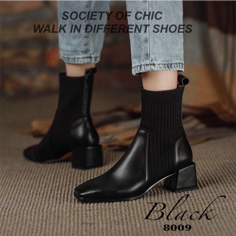 มันต๊าช!!มากแม่ เดินสับ แบบเฟียสๆ ให้เฉิดฉาย สไตล์สาวมั่น เดินในก็สวย เดินนอกก็แซ่บ! รองเท้าบูท ที่ใส่ง่ายเข้ากับทุกชุด ยีนส์ กระโปรง เดรส คาฟงคาเฟ่ ก็ไปได้หมด สูง 5.3 cm น้ำหนักเบา สวมใส่ง่าย เชิ่ดๆเริสๆ พร้อม เซลฟี่ โพสท่าสวยๆ กันได้เลยคร้า