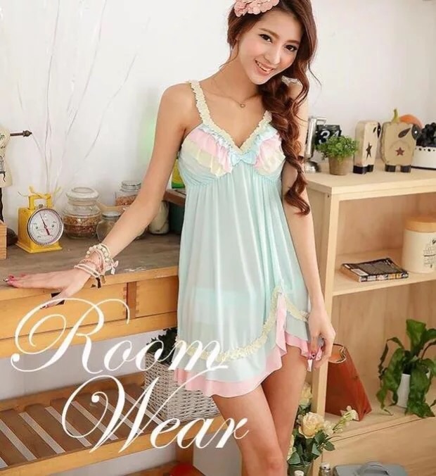 ชุดนอนเซ็กซี่ ชุดนอน คุณหนูสีลูกกวาด สีฟ้า พาสเทล สไตล์เจ้าหญิง แต่งระบายสายและช่วงอก ไล่โทนชมพู ฟ้า เหลือง ชายเล่นระดับ แต่งริบบิ้นหวานสุดๆคะ +กางเกงในแต่งระบายเข้าชุด