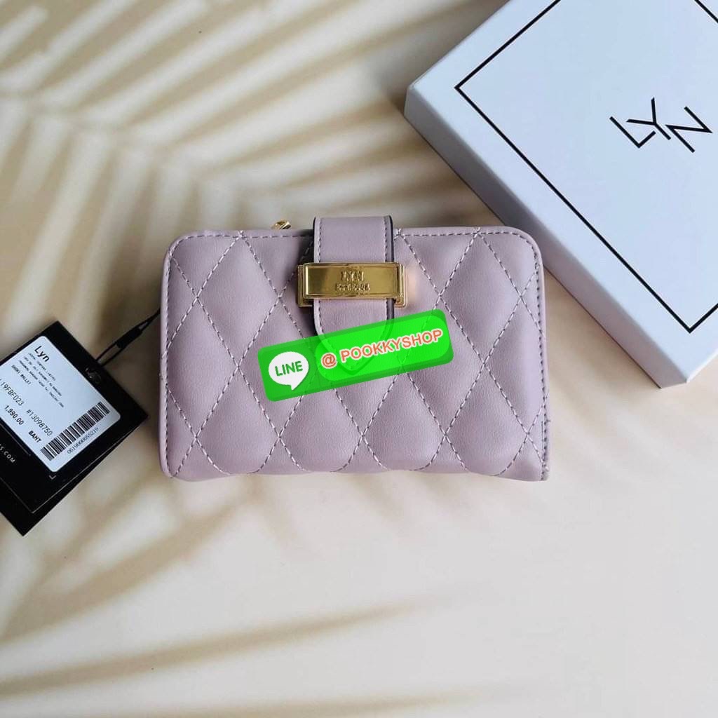 กระเป๋าสตางค์ Lyn ใบกลาง คอลใหม่