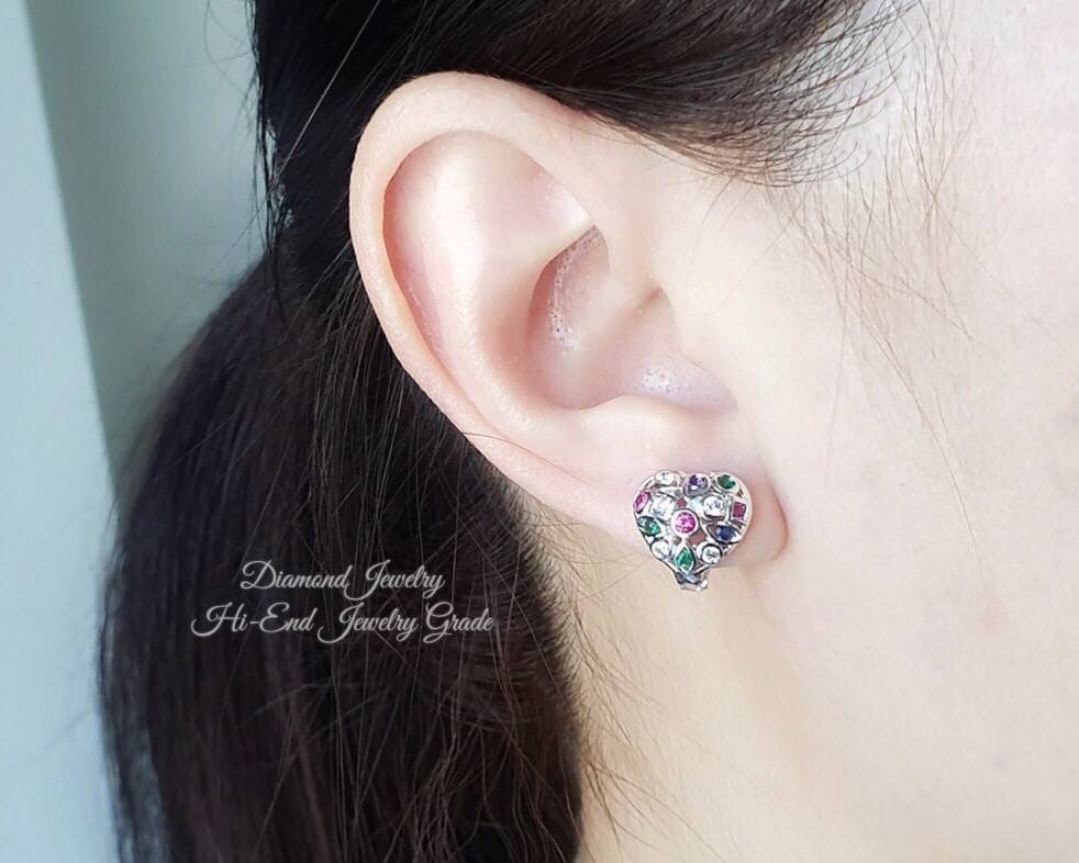 Hi-End Quality !!!! (( Jewelry Grade )) ต่างหูหัวใจ ประดับเพชรพลอยนพเก้า หวานๆเก๋ๆ เพชรพลอยสวยวิ้งทุกเม็ดไร้ที่ติ ของจริงสวยมากๆๆๆนะคะ แม่ค้า confirm ค่ะใส่ออกมาน่ารักม๊วกๆๆๆจ้า