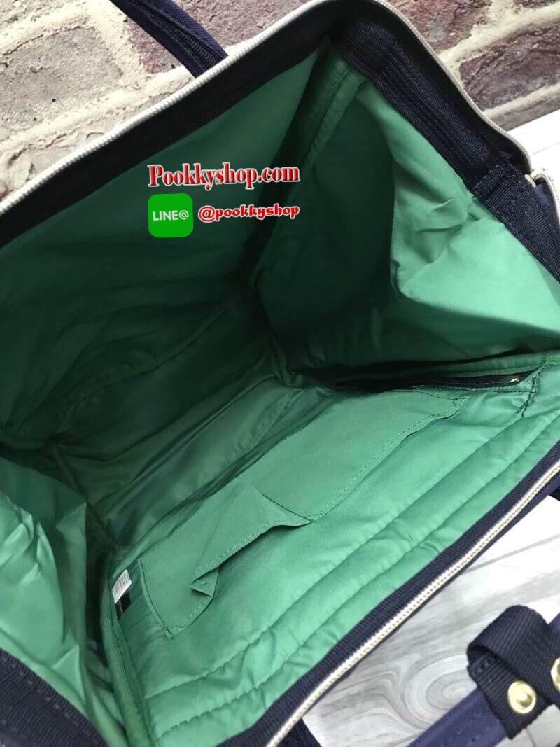 สีใหม่พร้อมส่งกับรุ่นANELLO REGULAR BACKPACK - MOUTHPIECE SERIES ขนาดคลาสสิค แบรนด์ดังสุดฮิตที่กำลังดังในประเทศญี่ปุ่น กระเป๋าเป้สไตล์คาวาอิ รูปทรงแปลกใหม่มีสไตล์เป็นของตัวเอง วัสดุผ้าแคนวาส ปากกระเป๋ากว้างมีโครง ง่ายสำหรับเวลาใส่สัมภาระ ภายในมีช่องเล็กแล