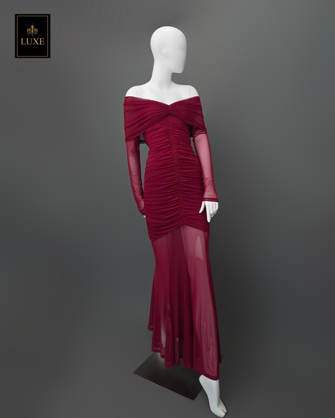 เดรสแฟชั่น แม็กซี่เดรส เสื้อแขนยาวเปิดไหล่ ดีเทลจับเดรป