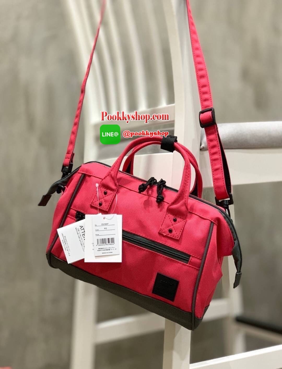 ANELLO MINI SHOULDER BAG MULTI COLOR OS-N047 กระเป๋าสะพายข้าง Multi Colors Collection สีสันสดใสสะดุดตา มี Logo เป็นยางนูนสีดำตัดกับสีกระเป๋า ทำให้ดูน่าใช้มากยิ่งขึ้น (Lining anello) วัสดุpolyester มีลักษณะเฉพาะตัวด้วยสี Two Tone ทั้งตัวกระเป๋า,ซิป,ก้นกระเ