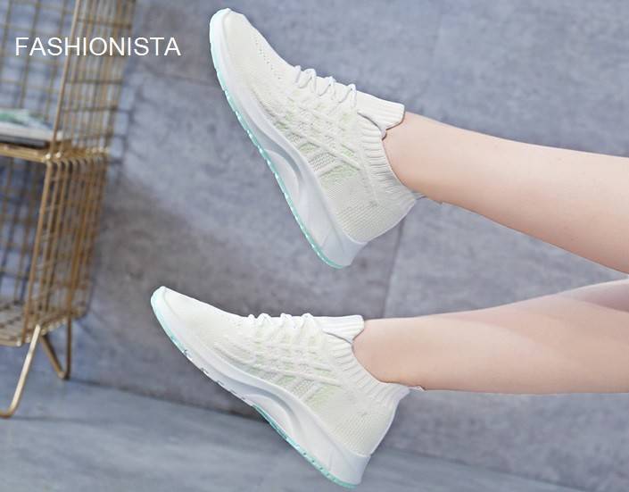 รองเท้าเพื่อสุขภาพ ทรงสวย ใส่สบายพร้อมส่งค่ะ!!! ผ้าใบแฟชั่นดีไซน์สวยล้ำทันสมัย วัสดุผ้าทอคุณภาพดี เนื้อหนานุ่มฟูขึ้นทรง แต่งเชือกหน้าเพิ่มความสปอร์ต ยืดกระชับตามรูปเท้า ใส่สบายยืดหยุ่นดีมากๆๆ พื้นยางสูง 1.5นิ้ว ยึดเกาะดีเดินไม่ลื่น ตัวขอบรองเท้าเพิ่มขอบยา