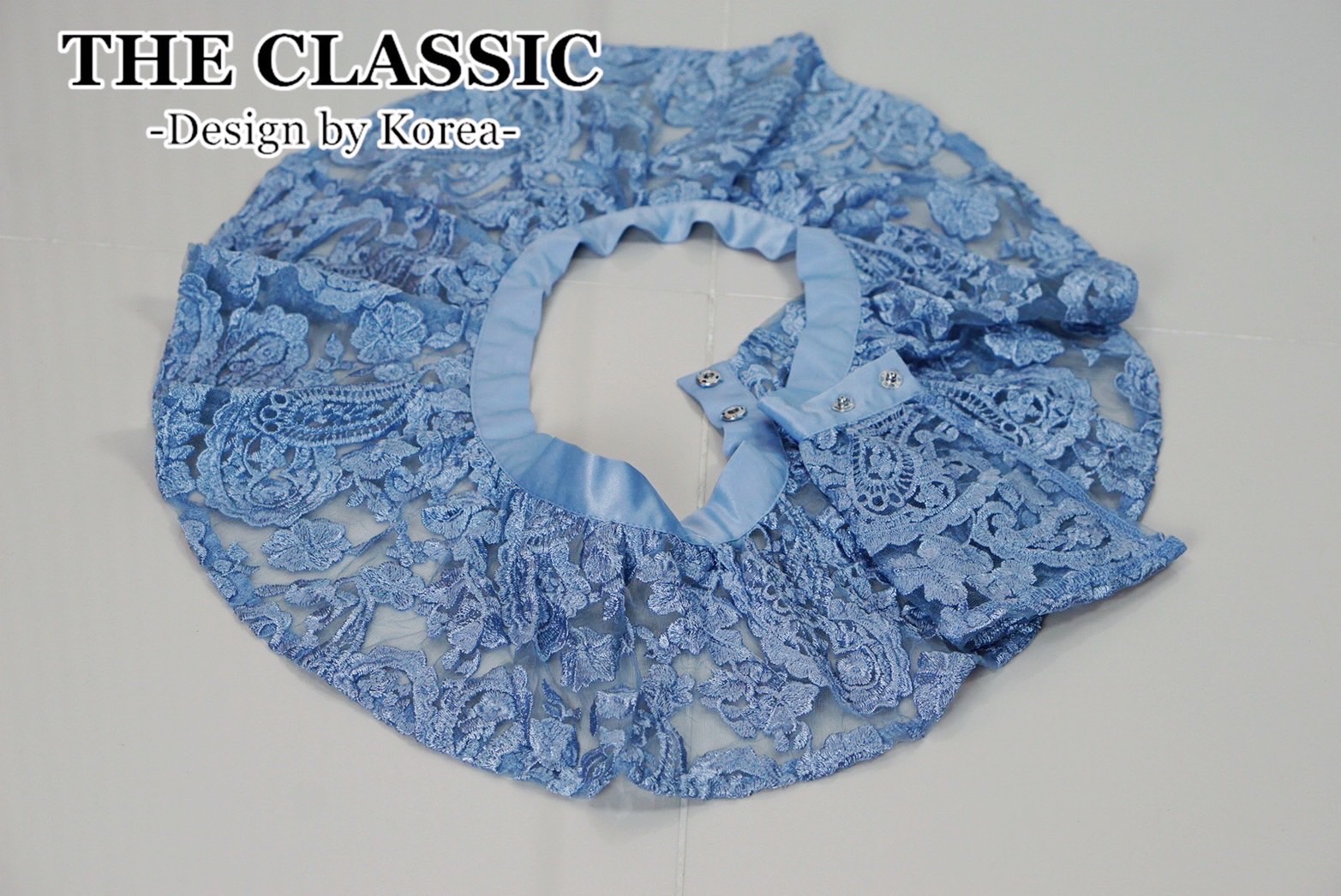 เดรสแฟชั่น เดรสลูกไม้เอวระบาย ใช่ผ้าลูกไม้งานปักลายด้วยไหมเนื้อเงา