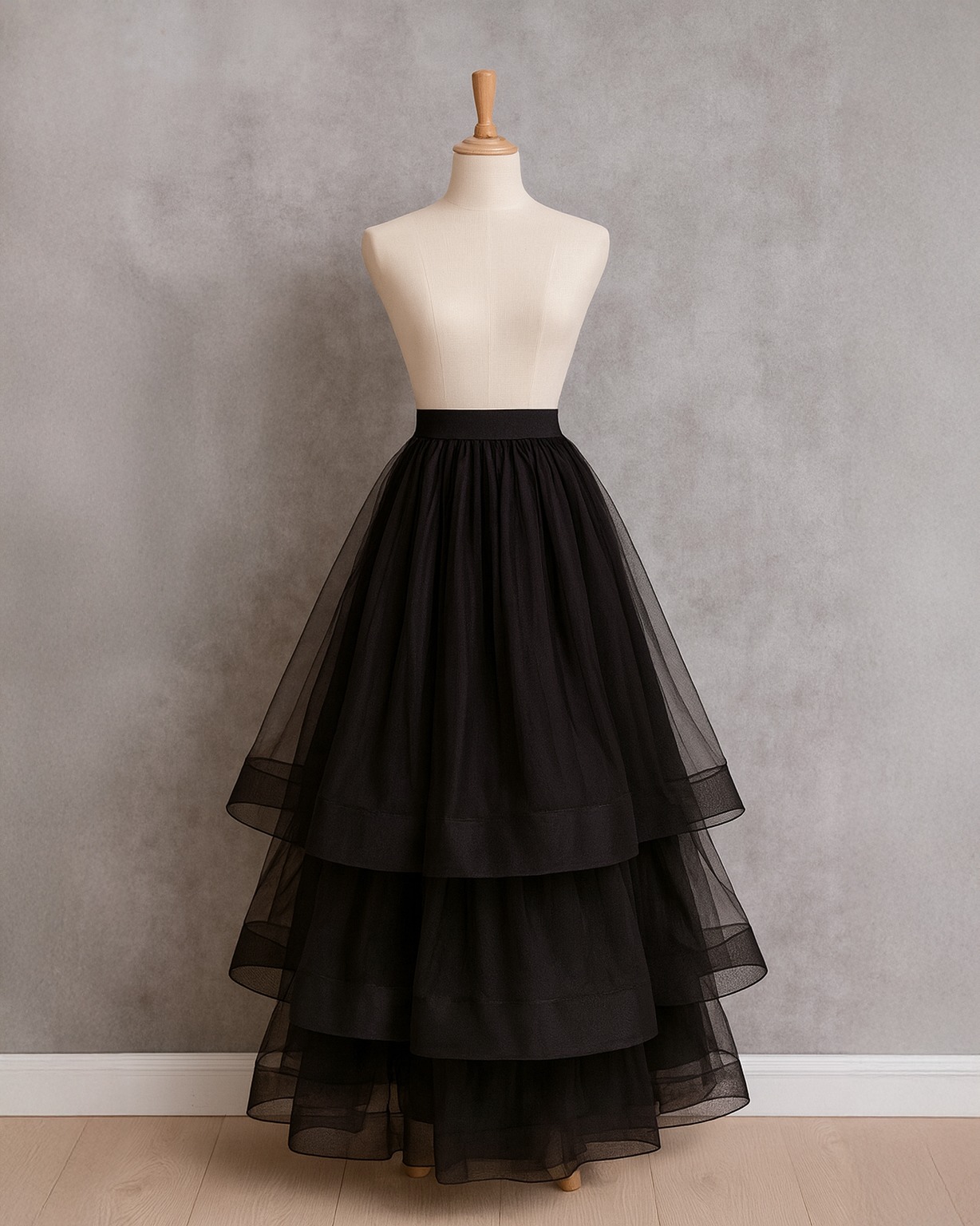 กระโปรงแฟชั่น กระโปรงยาว ดีเทลผ้าระบายวงกลมซ้อนกัน 3 ชั้น