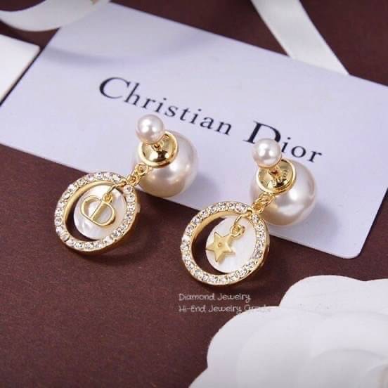 Super Hi-End Quality !!!!! ((เกรด 1:1 ดีที่สุดในท้องตลาด แสตมครบค่ะ)) Dior Tribales Earrings คอลเลคชั่นใหม่ล่าสุดเลยคร่า งาน 1:1 เหมือนในช็อปเป๊ะๆ ต่างหูดิออรุ่นใหม่ ล่าสุดชนช็อป ดีไซน์สวยมากๆค่ะ ประดับอะไหล่ทองเงาอย่างดี งานสวยไร้ที่ติดนะคะ สาวกดิออต้องไ