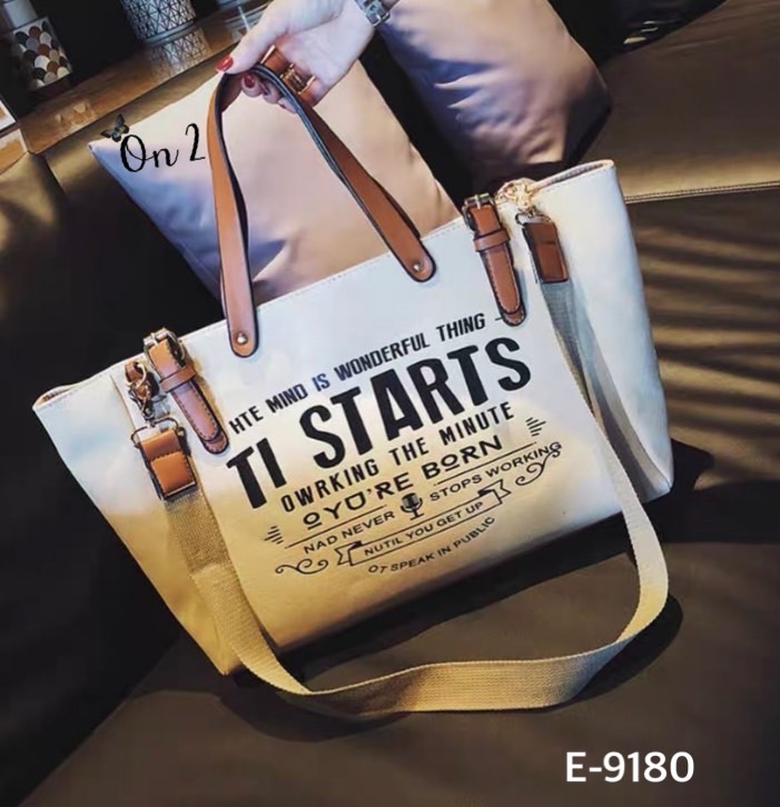 กระเป๋าสะพาย Shopping มาใหม่ หน้าพิมพ์ตัวอักษรภาษาอังกฤษ สายถือแต่งหนัง มาพร้อมสายสะพายยาว